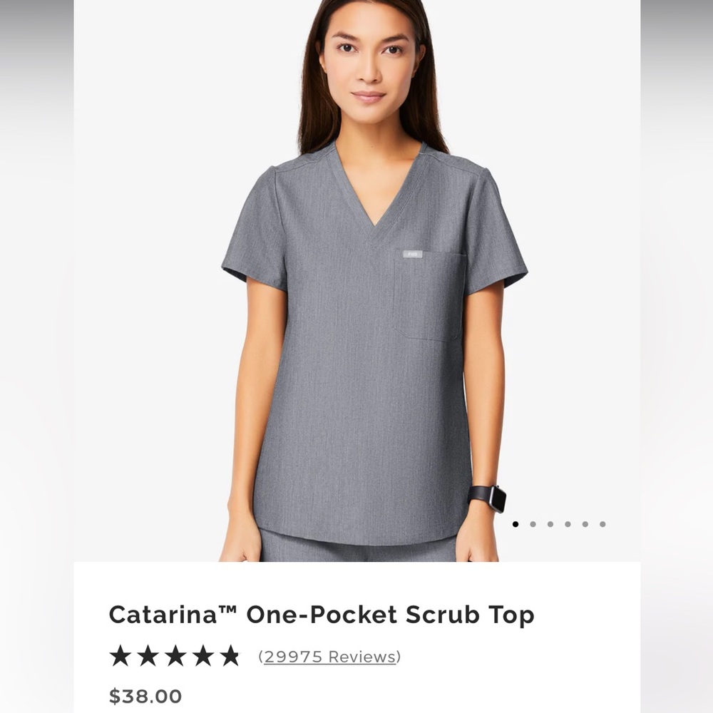 Figs women’s XS Catarina one pocket scrub top & Figs Zamora jogger scrub pants